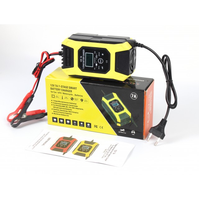 Автоматическое зарядное устройство для 12В автомобильных аккумуляторов, FOXSUR FBC1207D (7A)