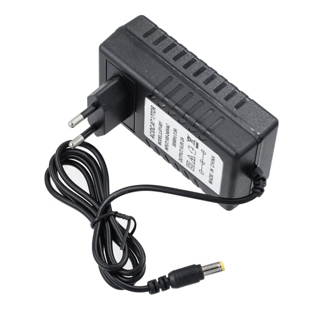 Блок питания для Li-ion аккумулятора 16.8V 2A - 5.5x2.1mm