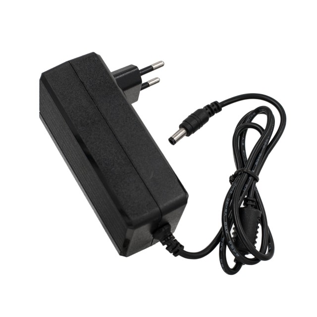 Блок питания 24V 4A 5.5x2.5 (96W)