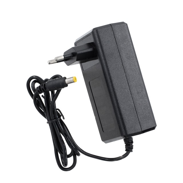 Блок питания для Li-ion аккумулятора 21V 3A - 5.5x2.1mm